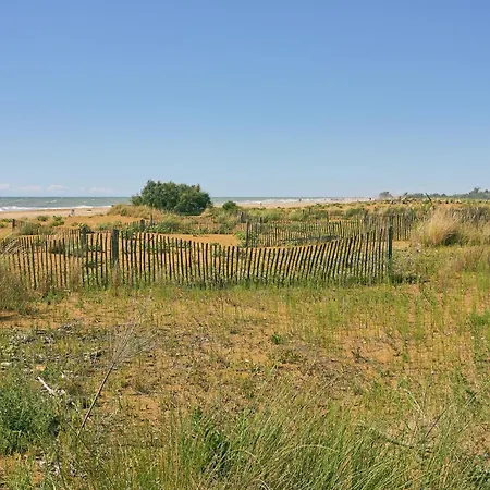 Apartment Flat In With Swimming Pool And Balcony