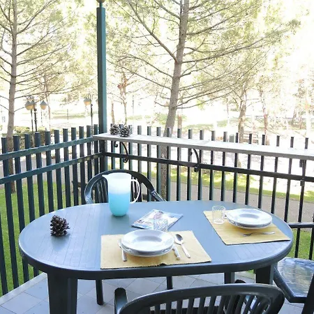 Apartment Flat In With Swimming Pool And Balcony