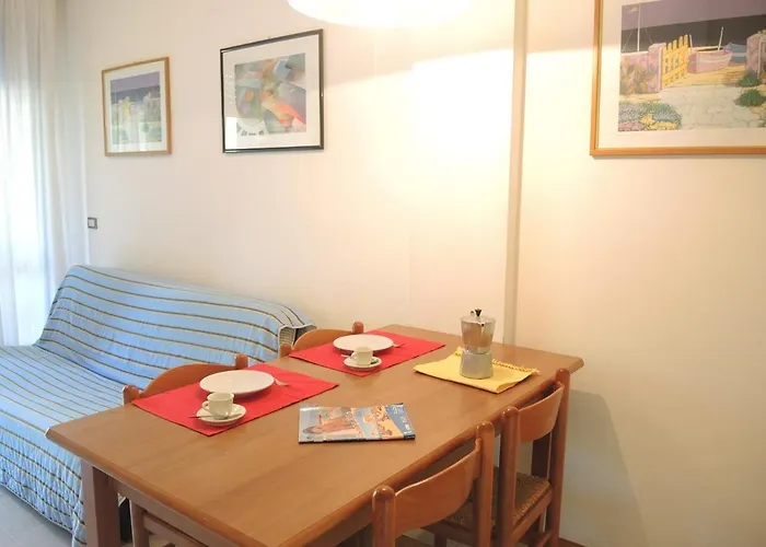 Flat In With Swimming Pool And Balcony