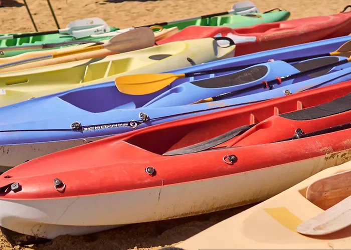 Flat In With Swimming Pool And Balcony Apartamento *