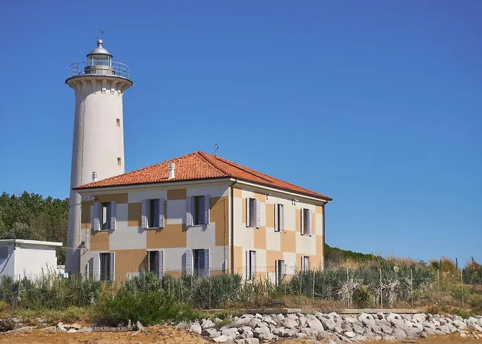 Flat In With Swimming Pool And Balcony Apartamento *