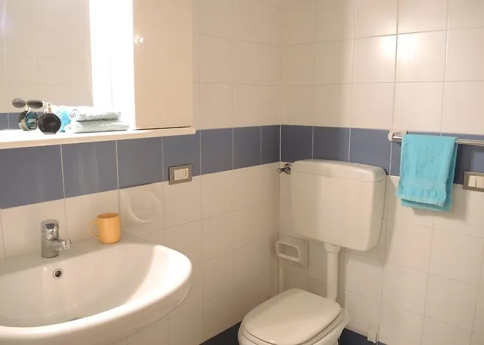 Flat In With Swimming Pool And Balcony