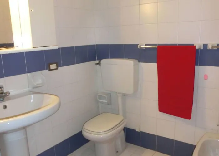 Flat In With Swimming Pool And Balcony