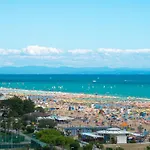 Flat In With Swimming Pool And Balcony Appartamento *