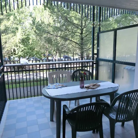 Flat In With Swimming Pool And Balcony Bibione