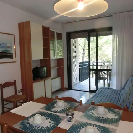 Apartmán Flat In With Swimming Pool And Balcony