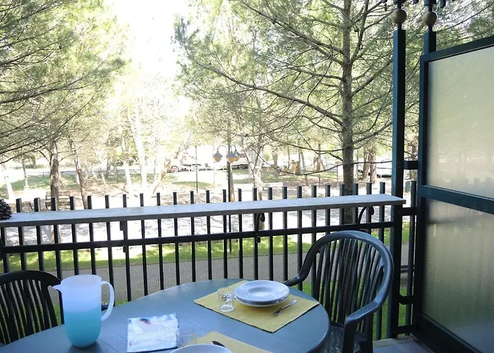 Flat In With Swimming Pool And Balcony * بيبيوني